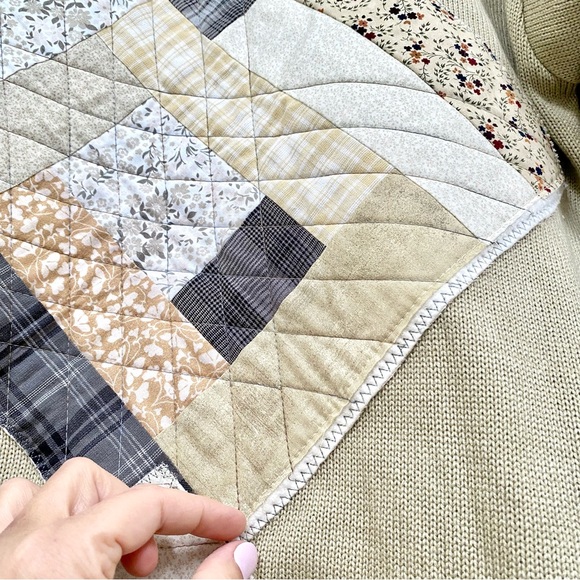 Artisan Patchwork boho Sweater w farmhouse prairie granny cabin vibe - Picture 8 of 16